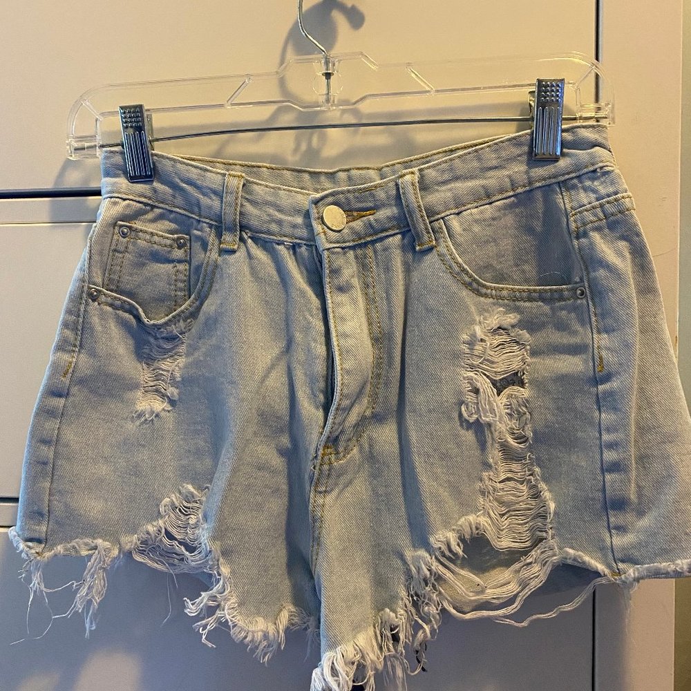 romwe ripped high-rise jean shorts